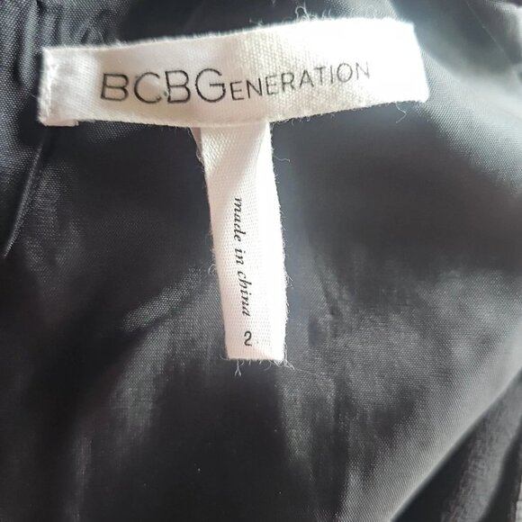 BCBGeneration Halter Style Black Polyester Sleeveless Lined Maxi Dress-Size: 2 - Picture 12 of 14